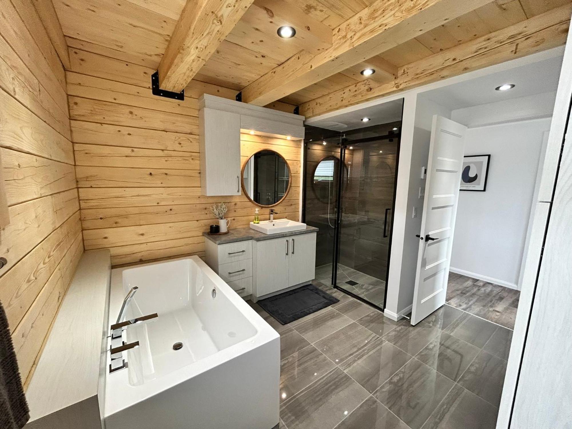 Saint-Félix-d'Otis Chalets Domaine Otis מראה חיצוני תמונה